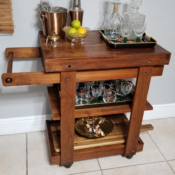 Meet your Posher, Jasmine🦊🌻🍄🥧🍁🍂🐿🦔🦝📚🕯☕🥾👩🏽🌾 - Picture 9 of 16